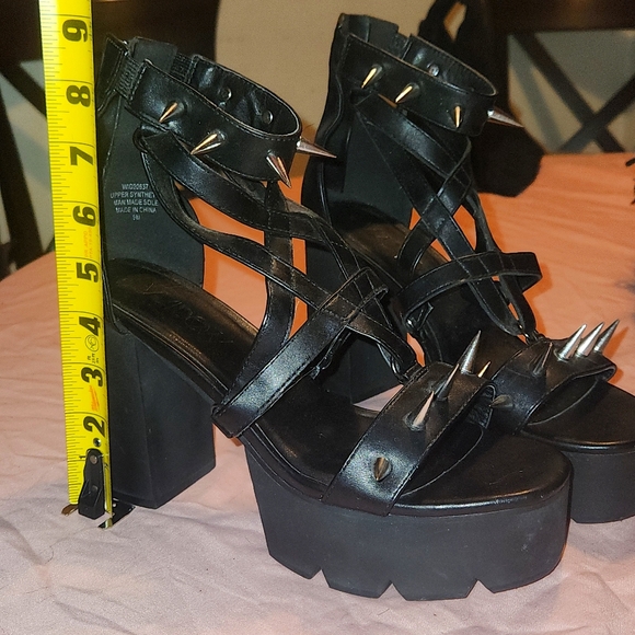 Widow Vegan Leather Studded Pentagram Shoes - Picture 2 of 5